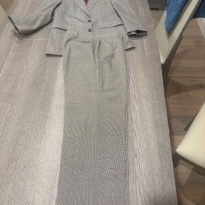 Men's suit - Glen Plaid - 39R - $60